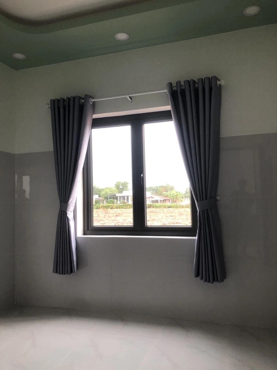 Rèm cửa – mặc áo cho ngôi nhà