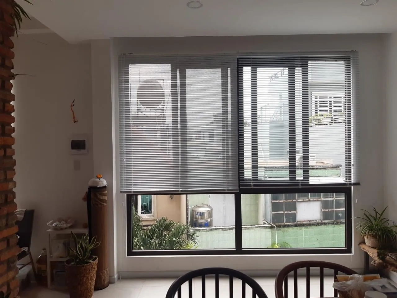 Thi Công Và Lắp Đặt Rèm Văn Phòng 