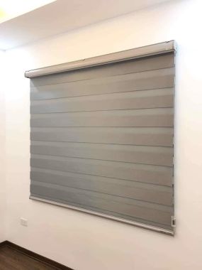 Rèm Cầu Vồng Màu Xám