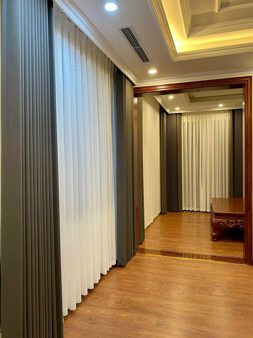 Rèm Cửa Phòng Khách Hai Lớp Giá Rẻ